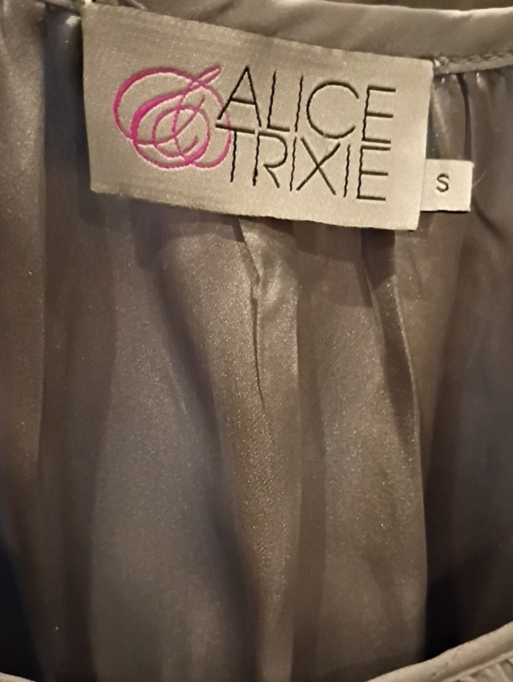 Alice & Trixie Gray Silk Blouse w Flared Hem